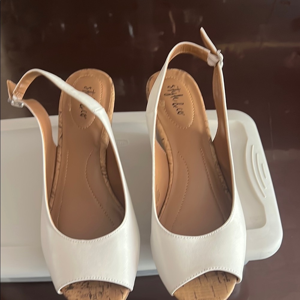 Styluxe White Wedge Slingback Peep-Toe Sandals